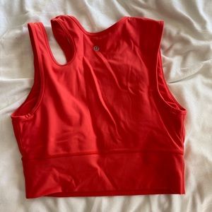 Lululemon crop top